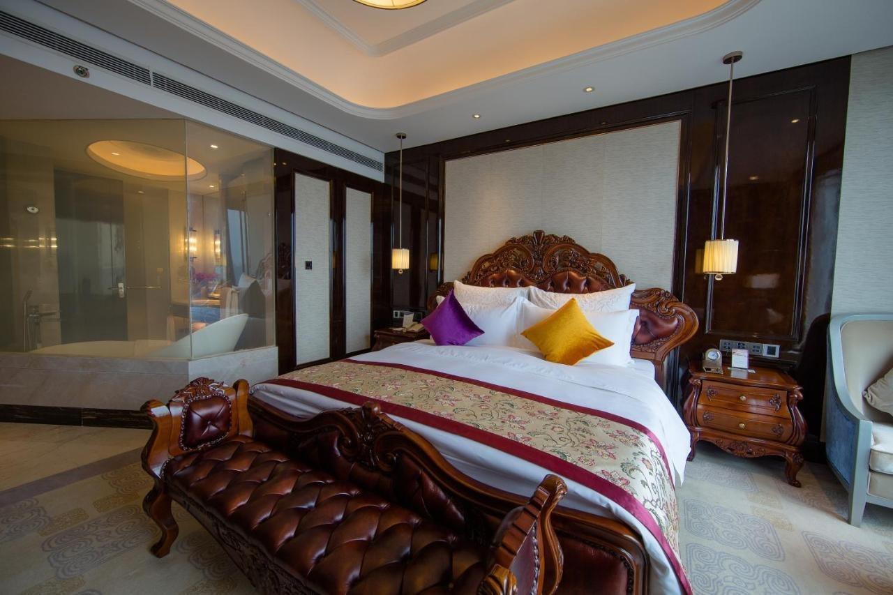 Chengdu Cynn Hotel Exterior photo