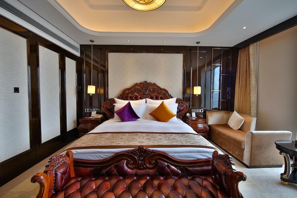 Chengdu Cynn Hotel Exterior photo