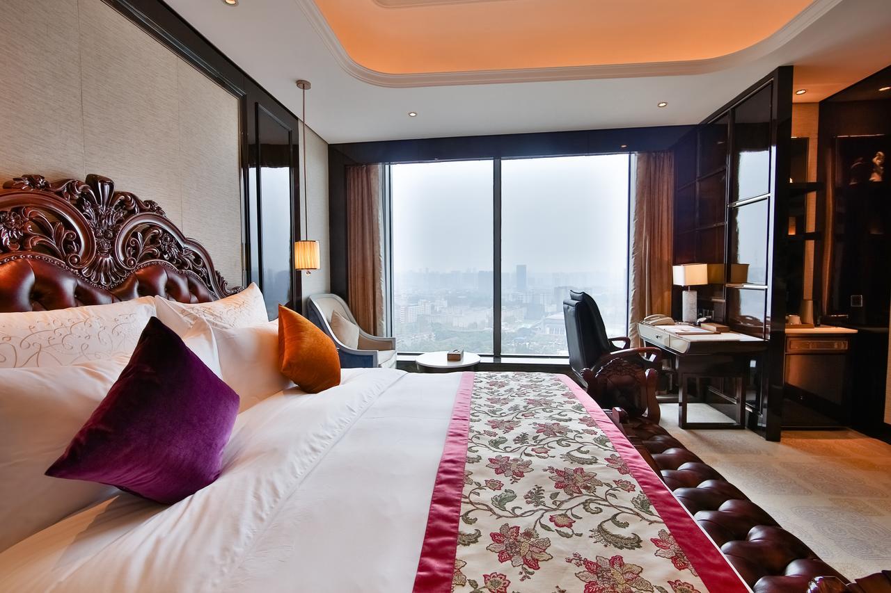 Chengdu Cynn Hotel Exterior photo